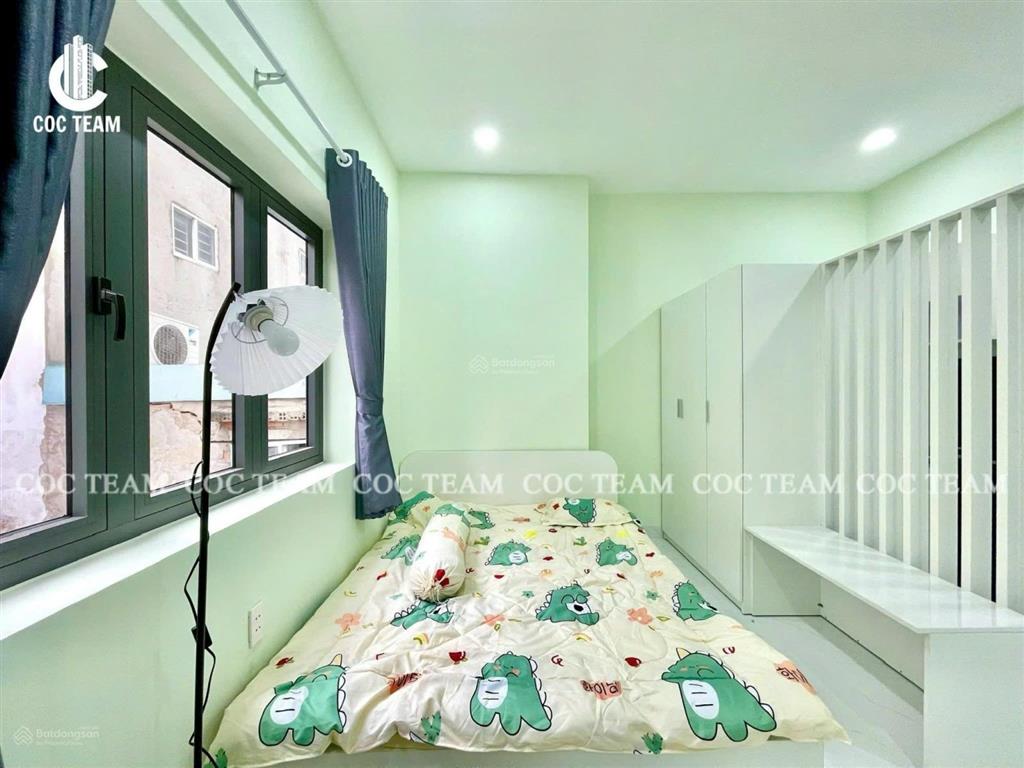 Căn hộ cửa sổ vách ngăn tách bếp đầy đủ nội thất gần kcx, vng, ufm, tdtu