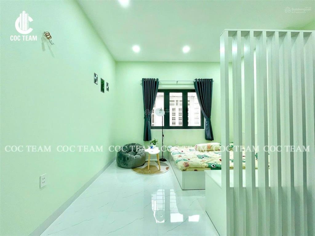 Căn hộ cửa sổ vách ngăn tách bếp đầy đủ nội thất gần kcx, vng, ufm, tdtu