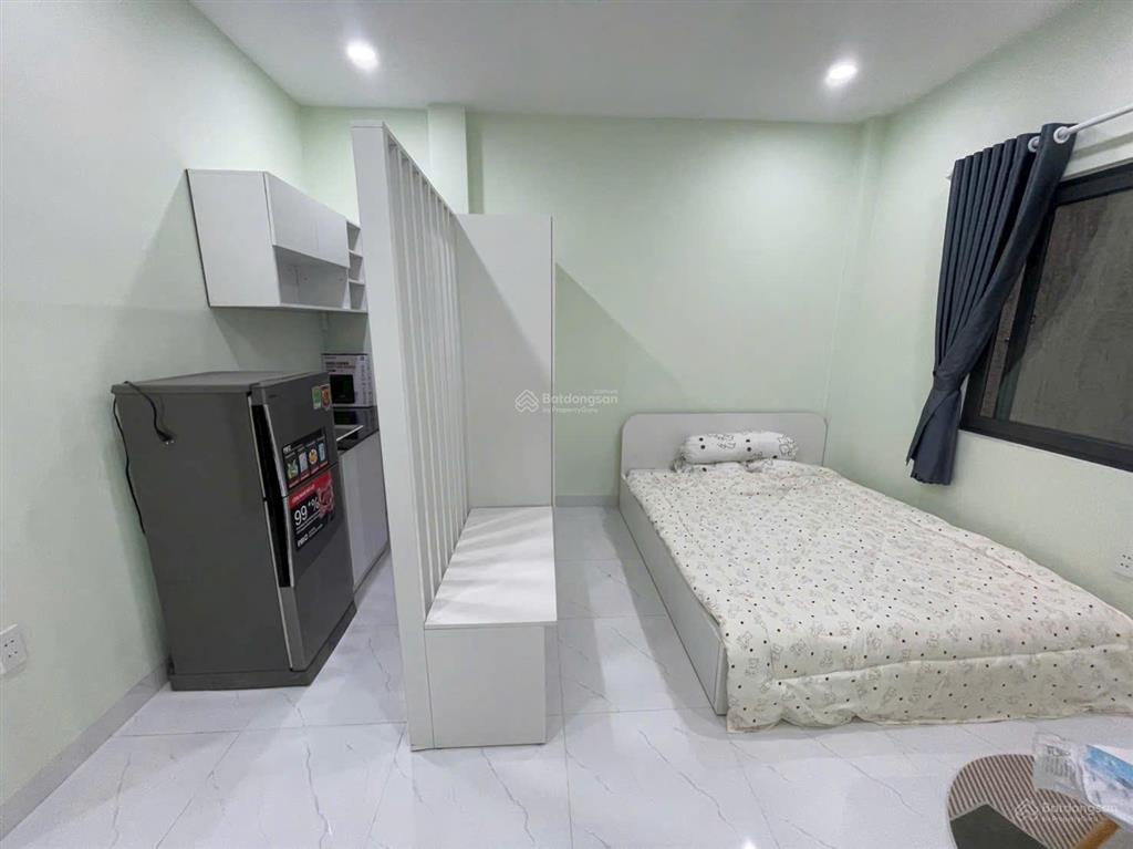 Phòng studio cửa sổ đầy đủ nội thất rộng thoáng mát nhận xe điện, thú cưng