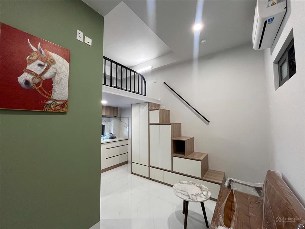 Căn hộ có gác cửa sổ mới xây bóc seal ngay lâm văn bền thuận tiện qua tdtu, rmit, nttu