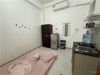 Căn hộ studio có ô thoáng đầy đủ nội thất ngay trung tâm đối điện siêu thị go