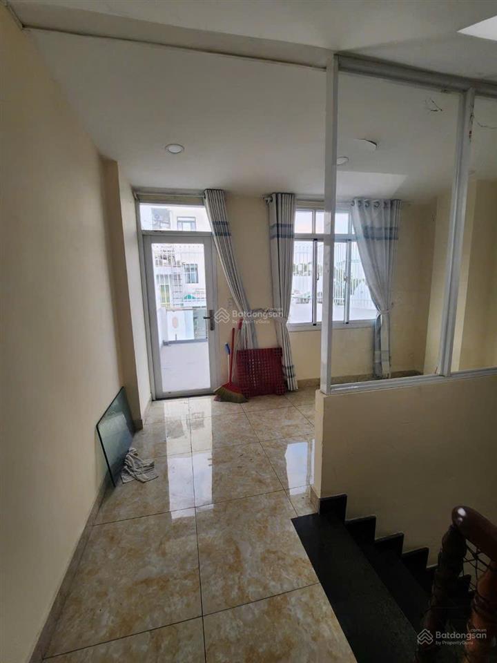 Bán nhà hxh ngủ nhà  5 tầng đúc  ngay đầm sen  38m2 chỉ hơn 5tỷ