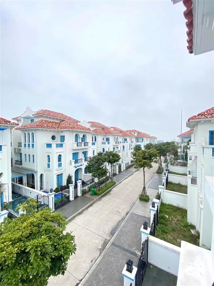 Bán gấp căn tứ lập dt 175 m² giá chỉ 18,x tỷ/căn dự án sun feria bãi cháy mặt vịnh hạ long