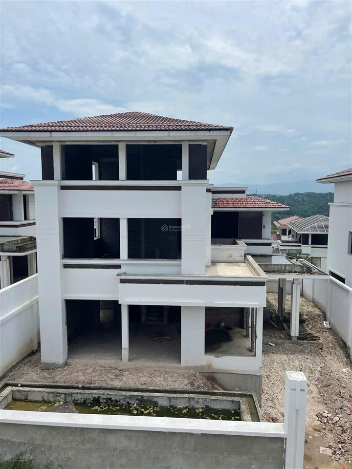 Hiếm có căn biệt thự chỉ 33tr/m2 sổ đỏ lâu dài