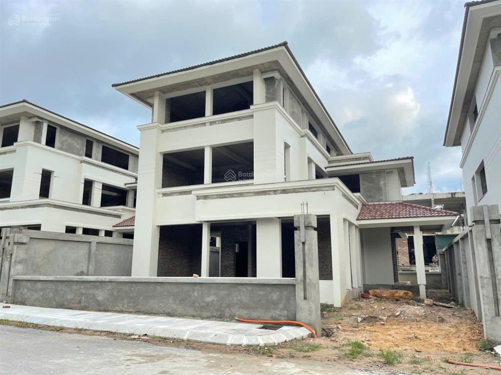 Hiếm có căn biệt thự chỉ 33tr/m2 sổ đỏ lâu dài