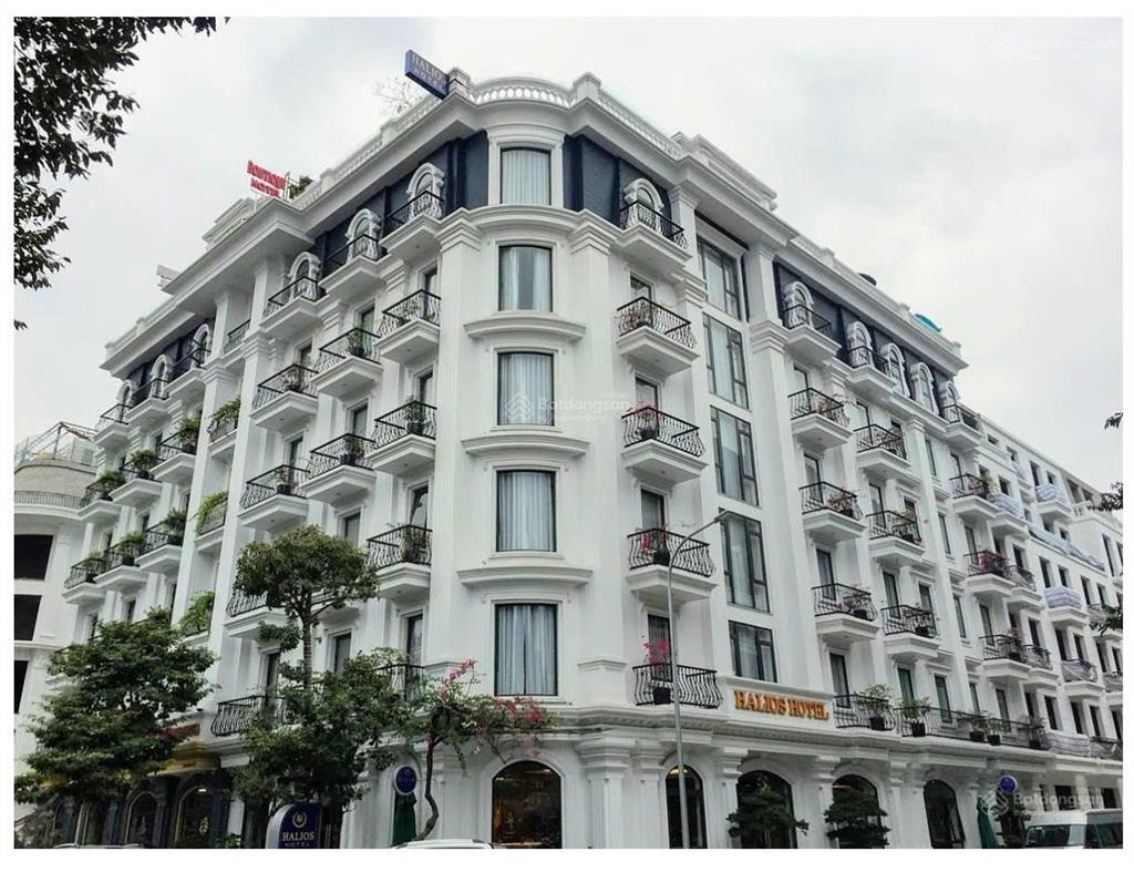 Bán cắt lỗ căn shophouse việt hàn đối diện trường văn lang hạ long