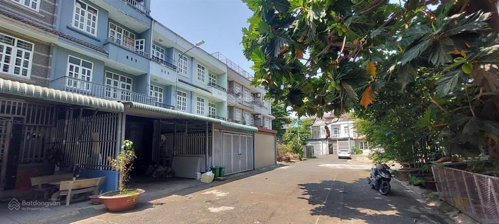 Bán nhà 3t x 80m, ngang 5m, biên hòa, đồng nai