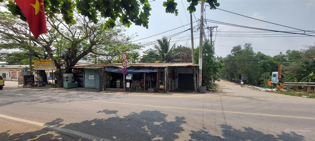 Siêu phẩm 3 mặt đường 1500m đất, ngang 28,5m, bình chánh, hcm