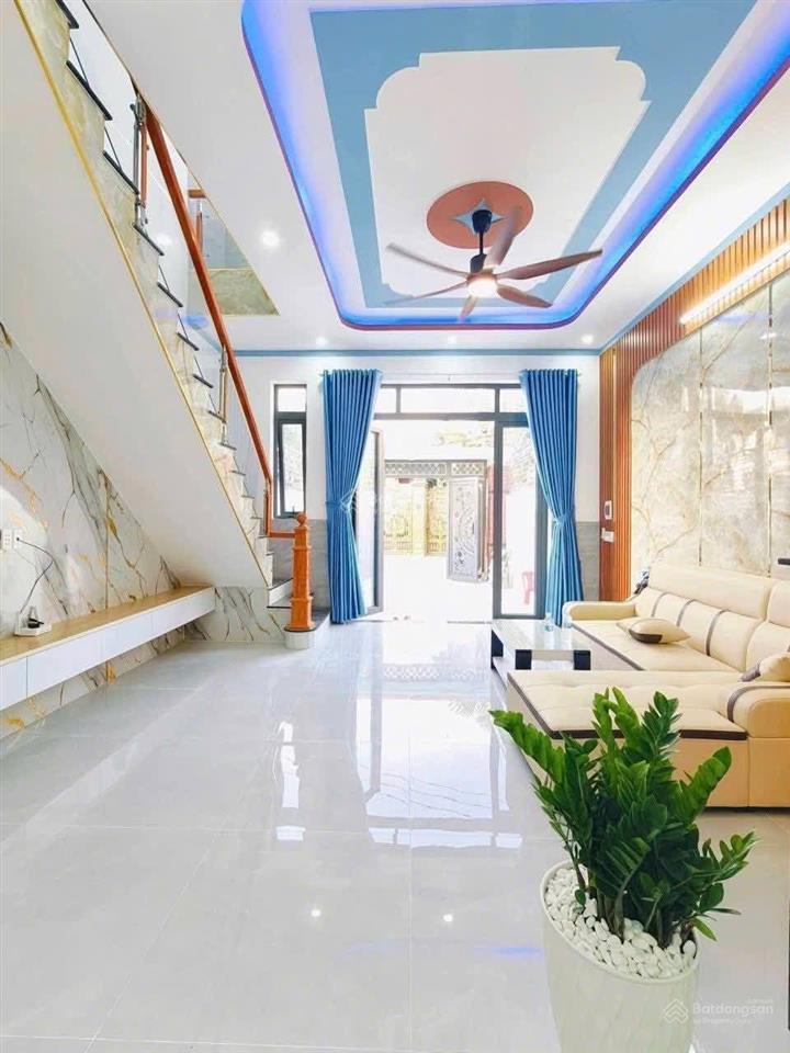 Nhà đẹp sổ riêng thổ cư mặt tiền đường nhựa thông ở phường tân triều, đồng nai