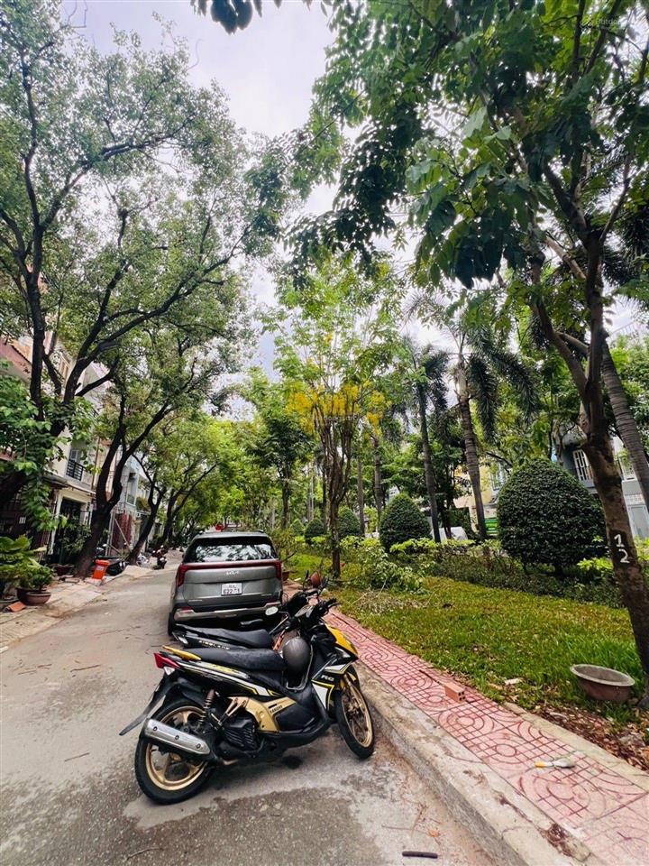 Bán nhà mới xây 100%  kdc tân quy đông  76m2 4 tầng thang máy  view công viên  giá nhỉnh 20 tỷ