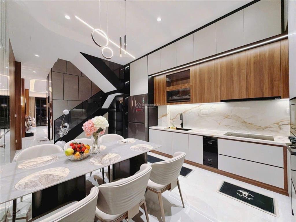 Bán nhà mới xây 100%  kdc tân quy đông  76m2 4 tầng thang máy  view công viên  giá nhỉnh 20 tỷ