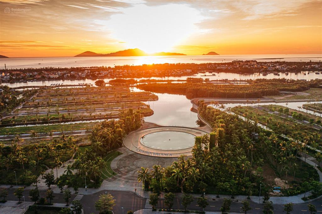 Bán biệt thự casamia balanca. hồ bơi, bến du thuyền riêng, mở cửa chạm sông. sở hữu lâu dài