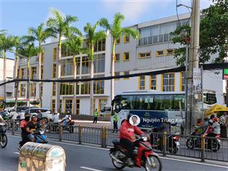 Bán villa phú thuận, ngang hiếm hơn 10m, sân rộng đỗ 2 ô tô, khu dân trí cao, chỉ nhỉnh 12 tỷ