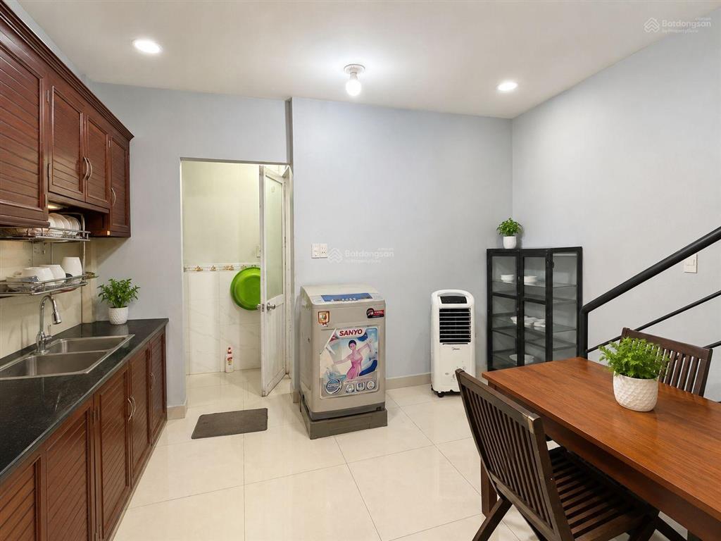 Bán nhà đẹp 2 tầng, hxh, nguyễn văn quá ngay chợ cầu, 60m2 chỉ 4.96 tỷ