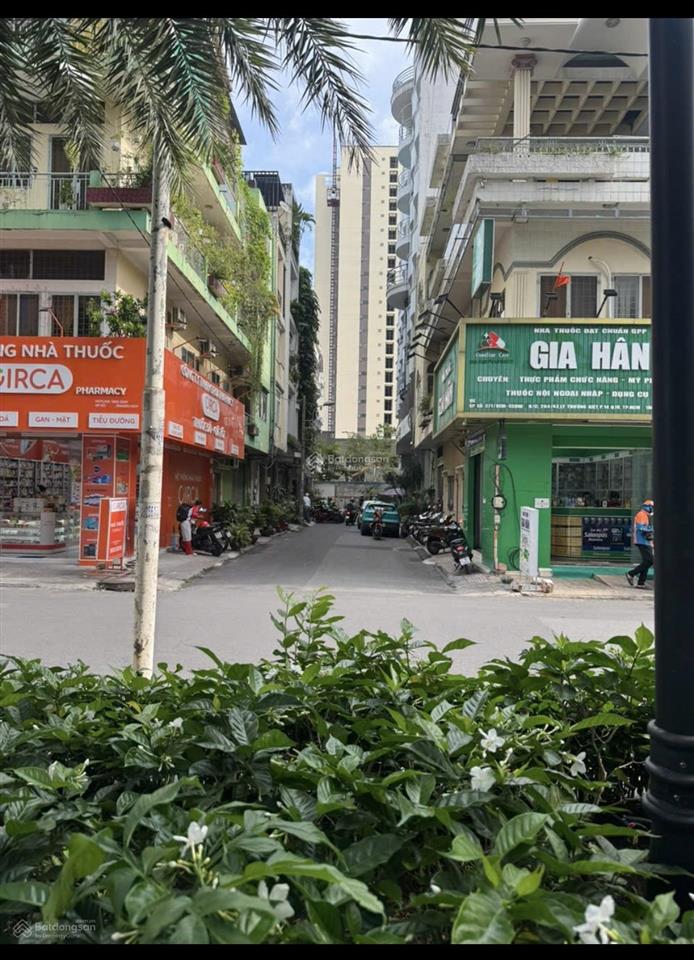 Bán nhà riêng tại 284/41/11 lý thường kiệt, 22 tỷ vnd, 64.4m2, 6pn, 3wc