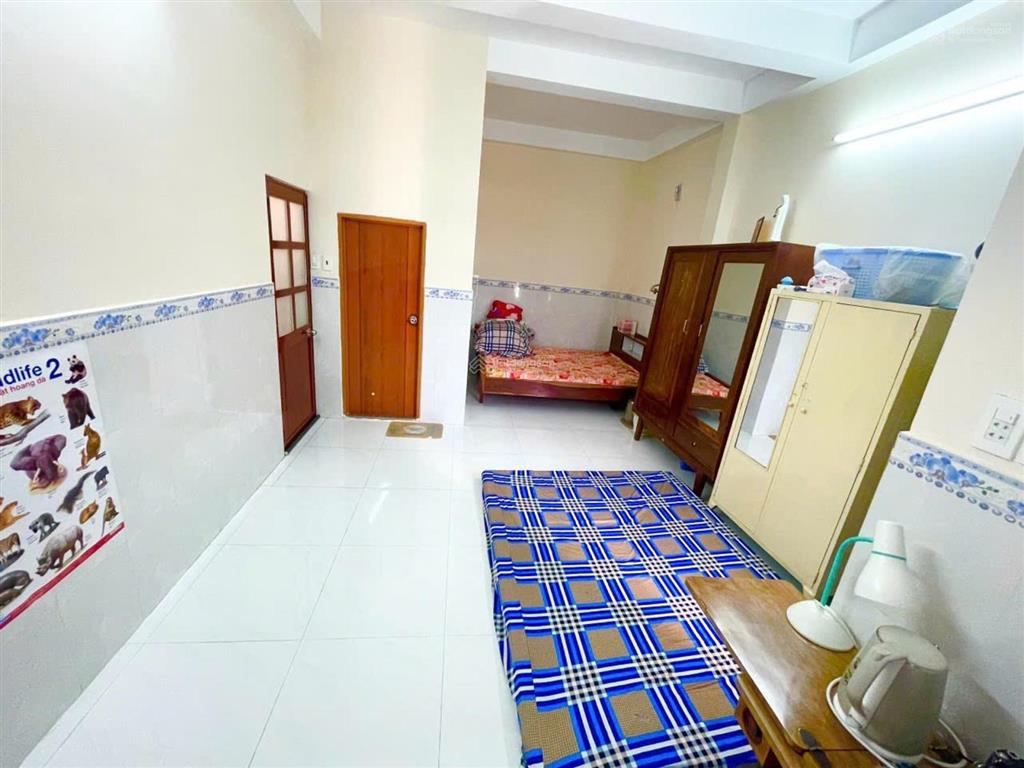 Nhà an phú đông q12  99m2  giá chỉ 4. x tỷ  hẻm xe hơi