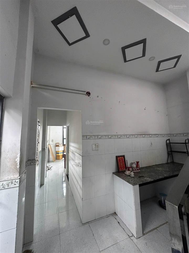 Hà huy giáp, q12  78m2  chỉ 4. x tỷ  đường xe oto