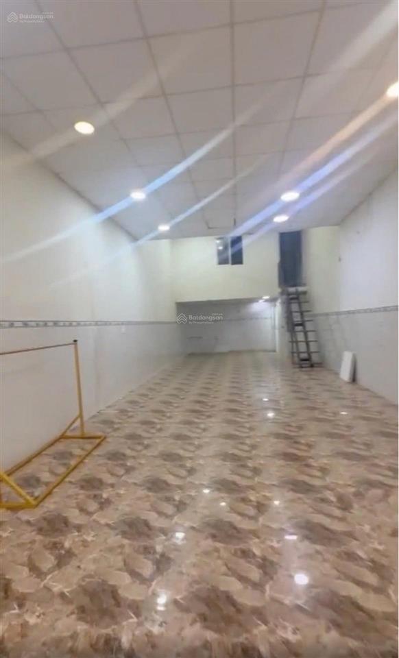 Bán đất tặng nhà  ngay sát khu bến xưa q12  100m²  mặt tiền đường  giá 10 tỷ (tl sâu)