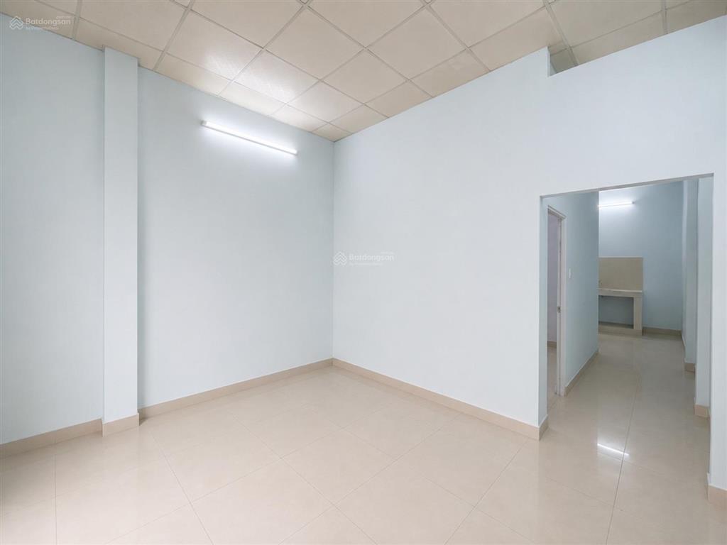 Chủ giảm mạnh  ngay lê đức thọ  61m2  hxh (tl), pháp lý sổ hồng riêng