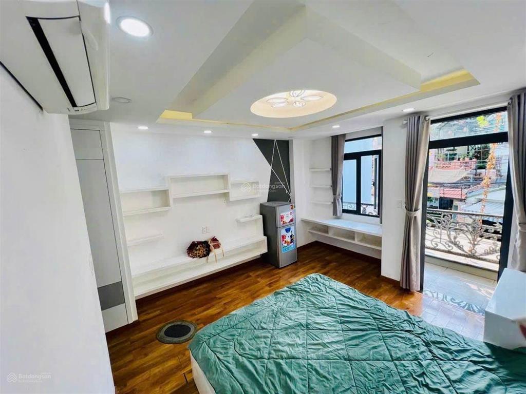 Chdv 9p mặt tiền nguyễn văn công, sát sân bay, 4.3x19, 5 tầng. chỉ 15.5tỷ