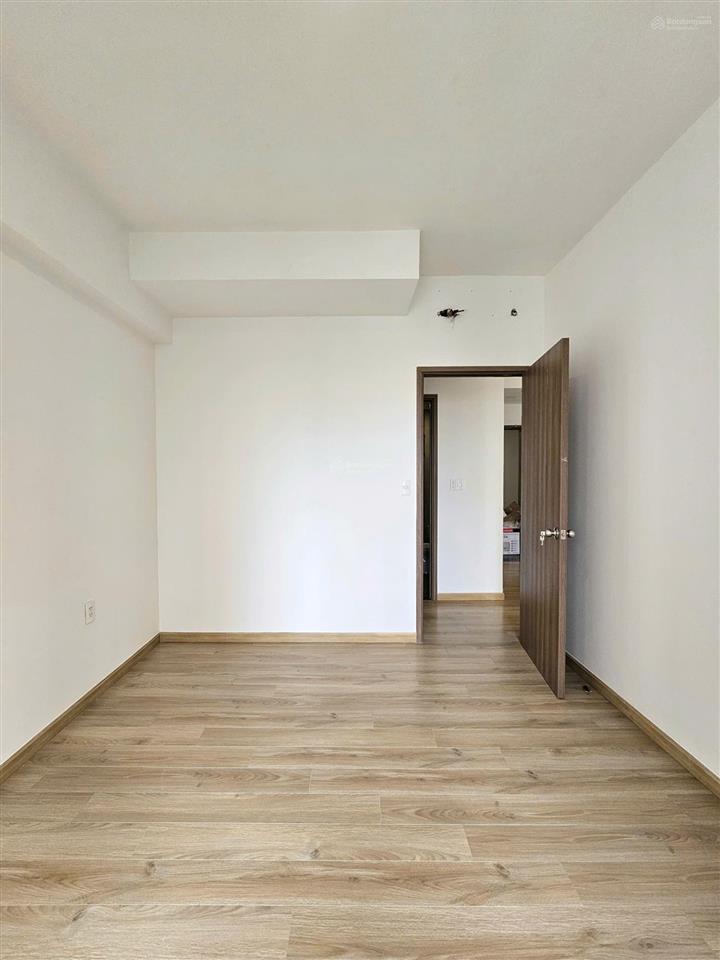 Cho thuê 56m2 akari city 2pn giá 7,5tr tháng sẵn ít nội thất cơ bản ở liền được.