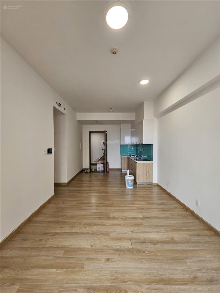 Cho thuê 56m2 akari city 2pn giá 7,5tr tháng sẵn ít nội thất cơ bản ở liền được.