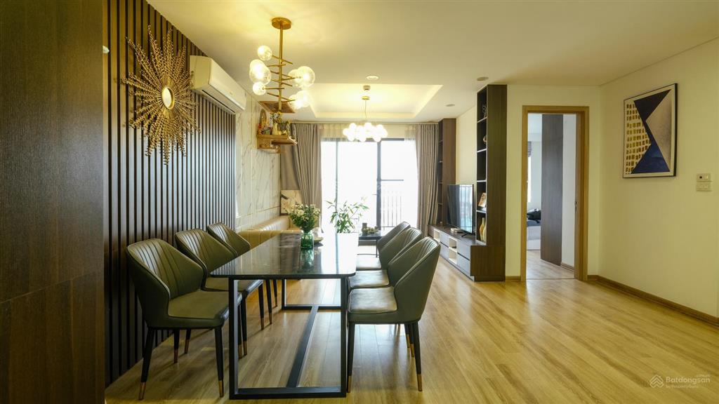 Chính chủ cho thuê căn hộ cao cấp tại tây hồ view sông tuyệt đẹp