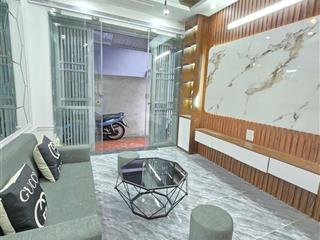 Nhà riêng chính chủ, dt 30m , full nội thất chỉ về là ở luôn