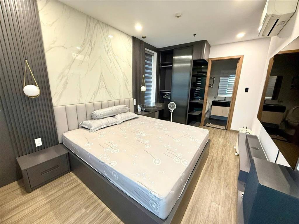 Hạ giá bán nhanh chung cư the era town quận 7, dt 72m2  2pn2wc  full nội thất  shrcc!