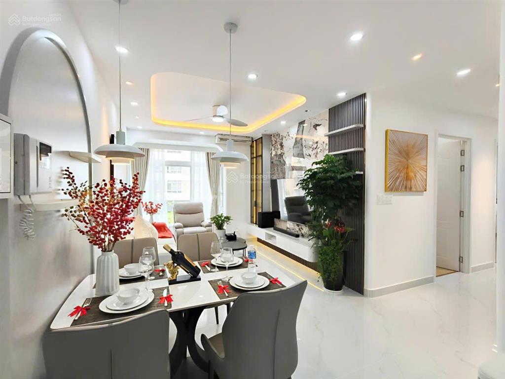 Giá ngộp bán nhanh chung cư hoàng anh gia lai 1 q.7, dt88m2  2pn2wc  full nội thất  shrcc!