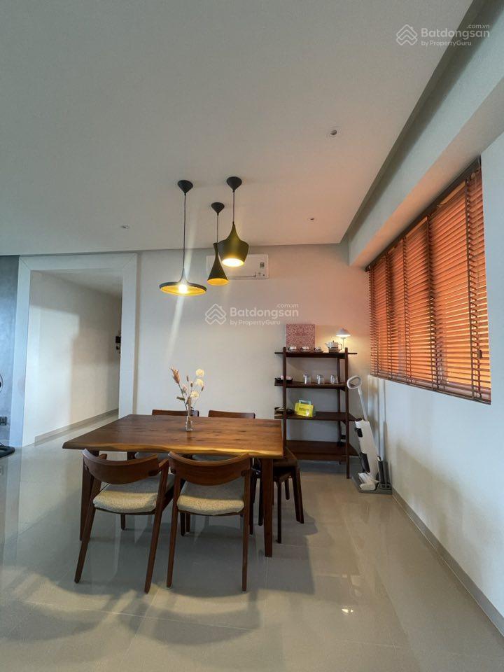 Bán nhanh chung cư hưng vượng 1 nguyễn văn linh q.7,dt 72m2  2pn2wc  full nội thất  shrcc!