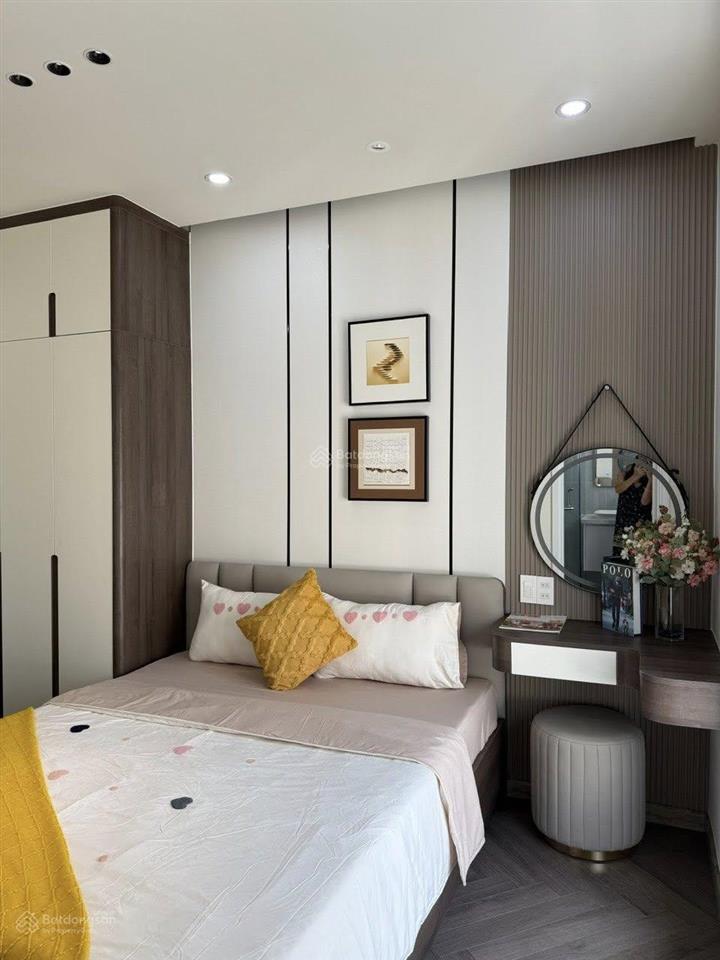 Bán giá yêu thương chung cư vạn đô bến vân đồn q4, dt85m2  2pn2wc  full nội thất  shrcc!