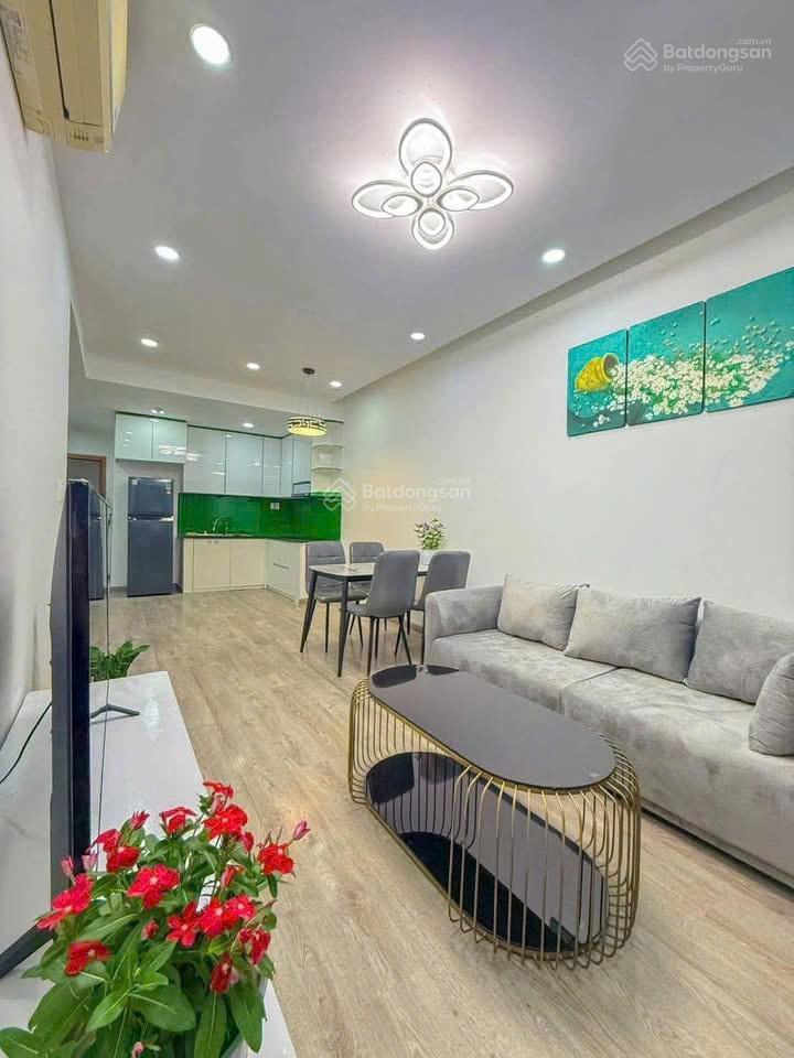 Bán chung cư 155 nguyễn chí thanh q5, giá 2 tỷ 250tr dt 62m  2pn2wc  full nội thất  shr cc!