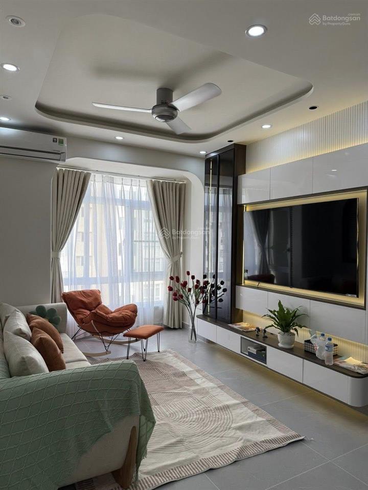 Bán nhanh chung cư viva riverside võ văn kiệt q6, dt68m2  2pn2wc  full nội thất  shrcc!