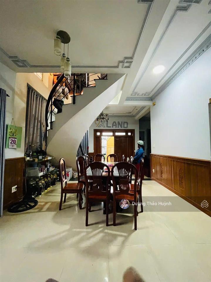 Siêu rẻ  biệt thự 202m2 full thổ  14x15m ngay kha vạn cân  linh chiểu ôtô 7 chỗ ngủ trong nhà