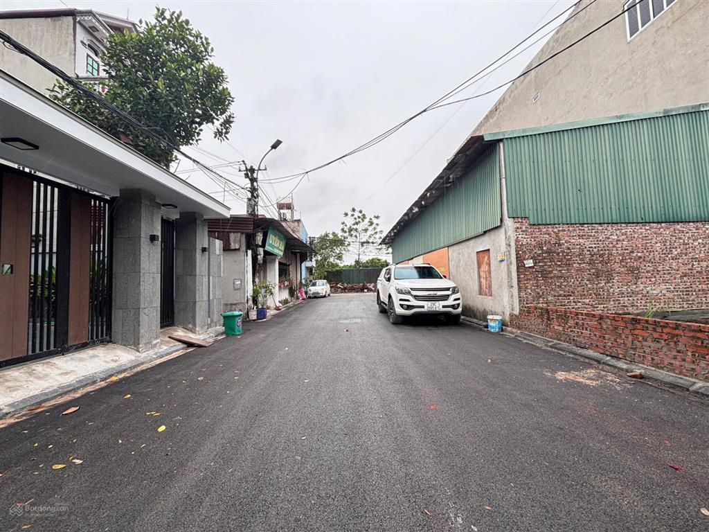 Chính chủ gửi bán lô đất đấu giá x4  thôn hà phong, xã thư lâm sát vin liên hà giá đầu tư 8xtr/m2