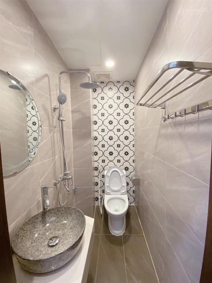 Bán nhà ngõ 325 nguyễn khang 59,9m², mt 6m, 7 phòng khép kín, cách phố 20m, giá 15 tỷ tl
