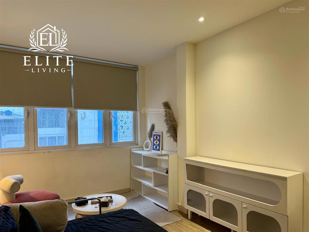 Cho thuê căn hộ dịch vụ 1pn studio có thang máy qua ueh 5 phút đi xe giảm ngay 1 triệu