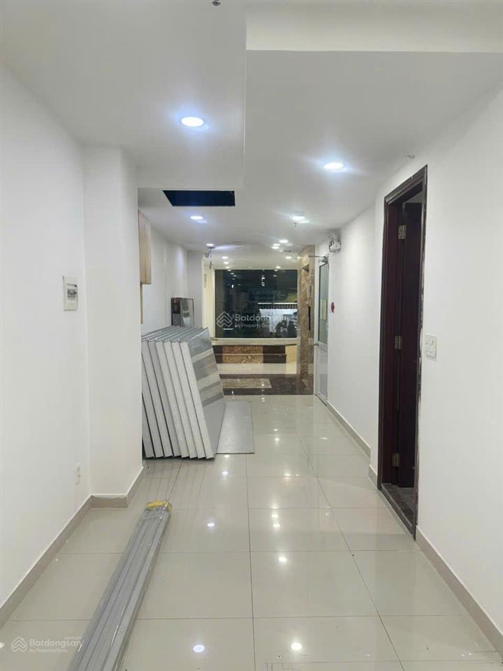 Cho thuê văn phòng mặt tiền bạch đằng  gần sân bay tân sơn nhất  vị trí kinh doanh đắc địa