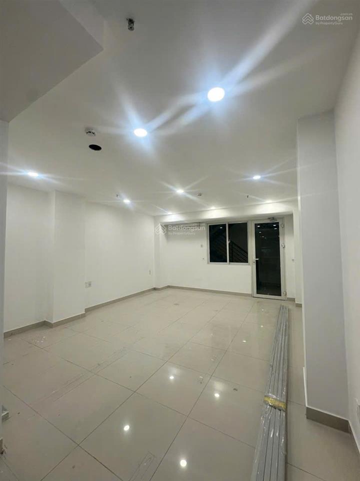 Cho thuê văn phòng mặt tiền bạch đằng  gần sân bay tân sơn nhất  vị trí kinh doanh đắc địa