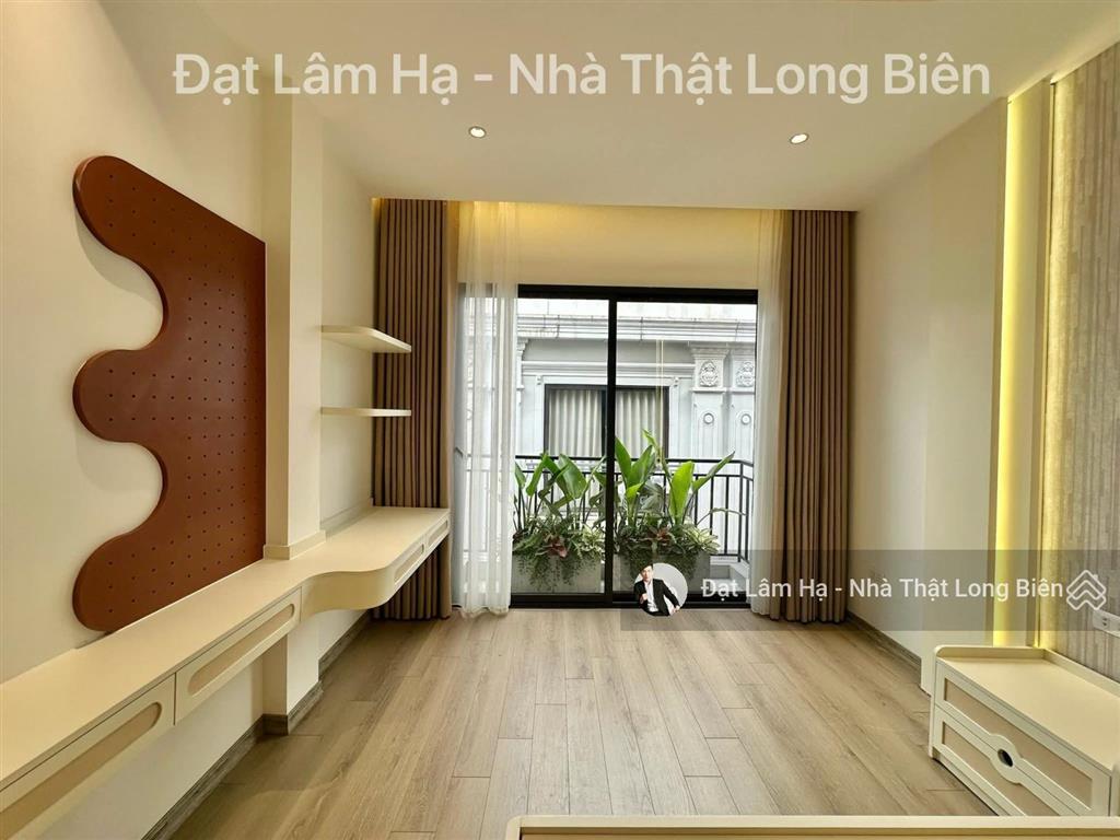 Chính chủ bán nhà bồ đề oto đỗ cửa ngõ ngắn gần đường  45m 6 tầng thang máy  nhà 4 ngủ đủ công nă
