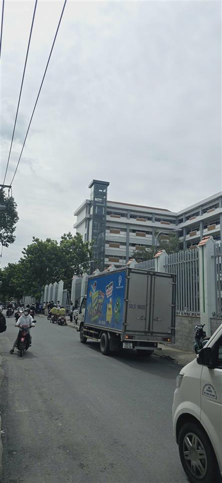 Khuôn hiếm 8.7x23m chỉ 140 tr/m2 nhà 3 tầng 2 mặt tiền đường số 12 trần não. ctxd mới hầm, 6 tầng