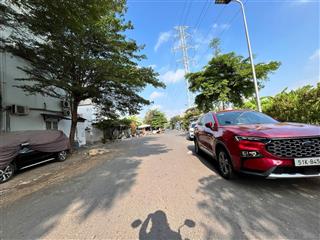 Bán nhà. lê văn lương. sát q7.canh lotte.ngang 5x16.gpxd 5 tang..có lưng.sô riêng cam tay.6.5 ty tl