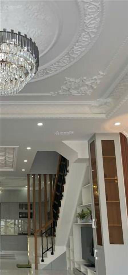 Bán nhà tan cô điển. 5pn..5wc.ngang khủng hoảng 5.2m.huynh tấn phát chỉ 9.5ty tl