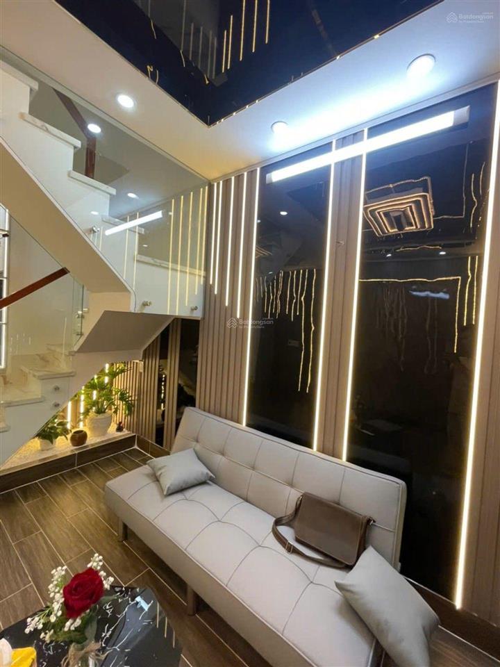Nhà 3 tầng đẹp  hẻm 1243 lê văn lương phước kiển nhà bè