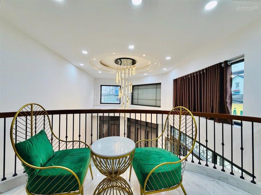 Lô góc  mặt tiền đường đẹp nhất khu vực  kinh doanh đa ngành nghề  5 tầng btct  thang máy