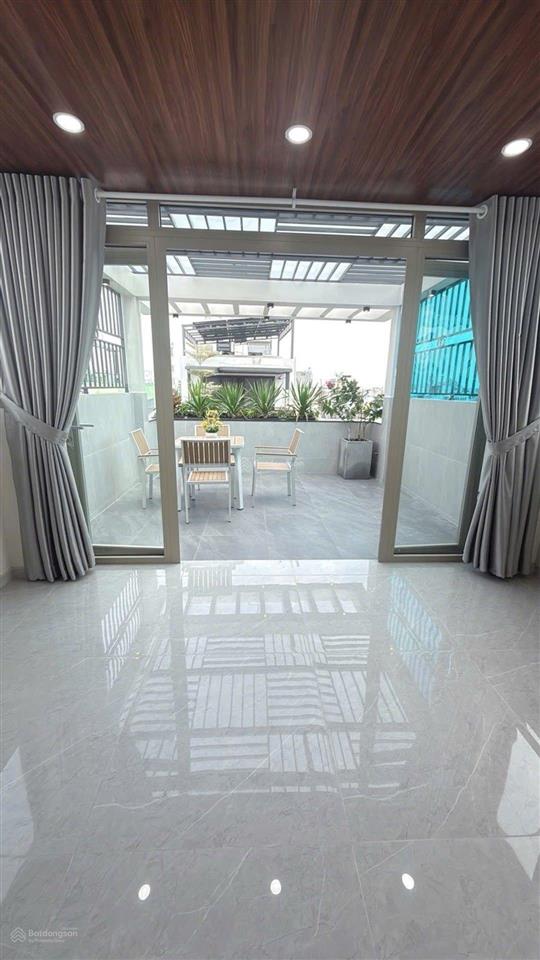 Nguyễn văn khối..gvap siêu phẩm diện tích siêu khủng 88m2  nở hậu tài lộc  nhà 5 tầng, thang máy