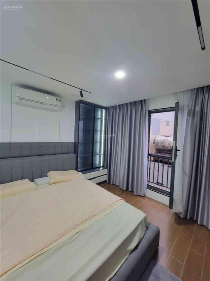 Nhà 1/ hẻm xe hơi thông. lê văn lượng... gò vấp. nhà xây mới 100%
nhà diện tích 4,05x10,6,