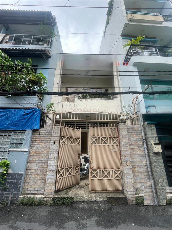 Nhà củ chính chủ gửi. ko qua đầu tư...
siêu phẩm hàng hiếm nhà 2 mặt tiền riêng phan văn trị