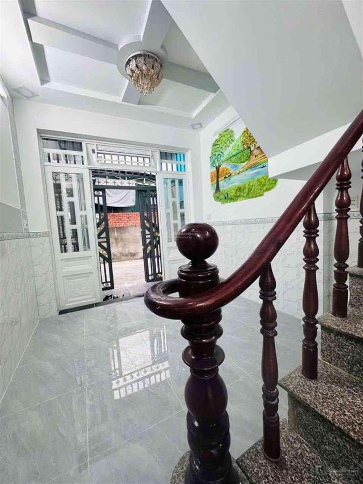 Nhà vi bằng ngay bệnh viện q12 dương thị mười
 phường tân thới hiệp. hẻm xe hơi..quay đầu